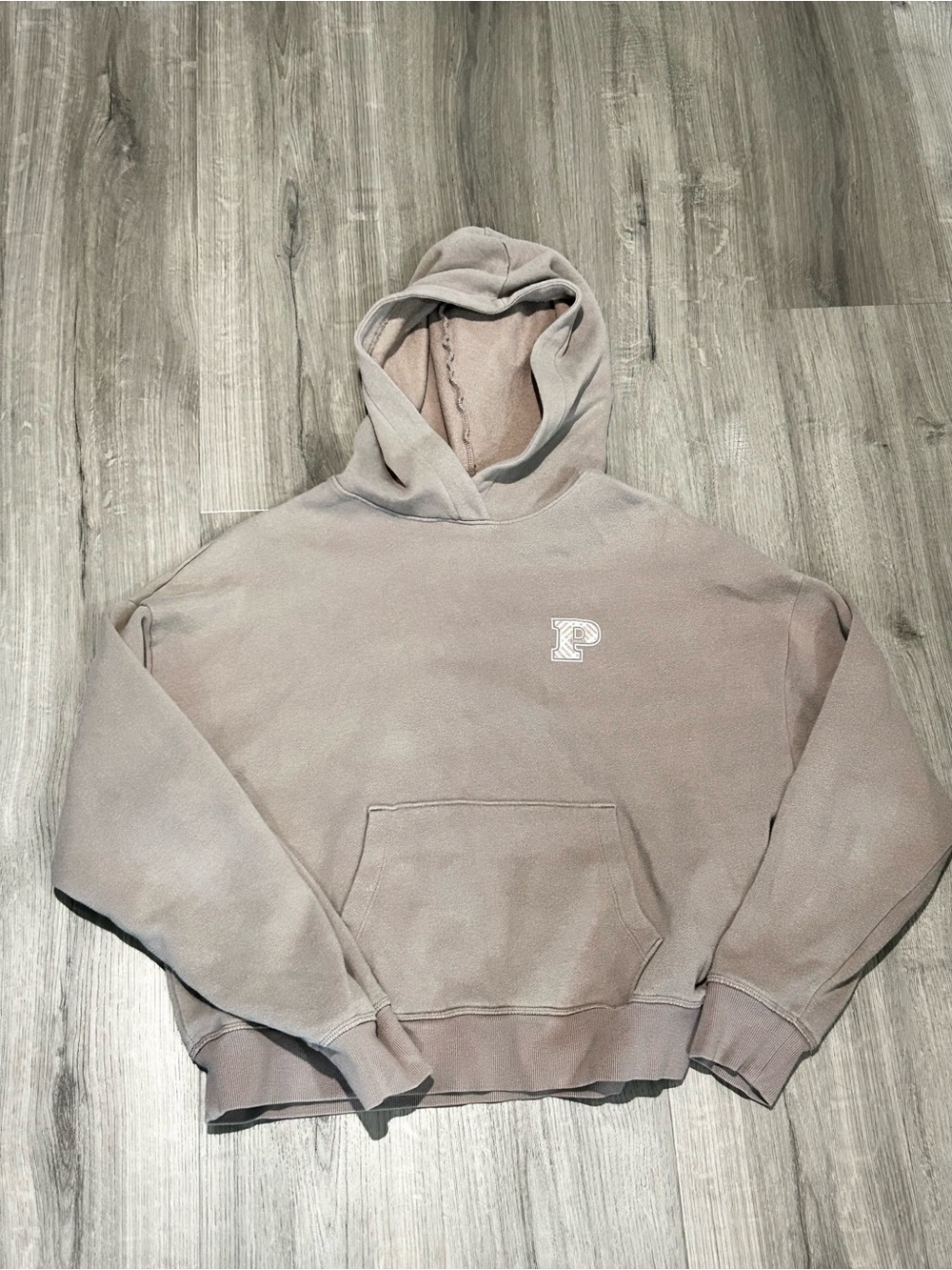 ❥𝒱𝒮 𝐏𝐈𝐍𝐊: Women’s Pullover Hoodie - Taupe